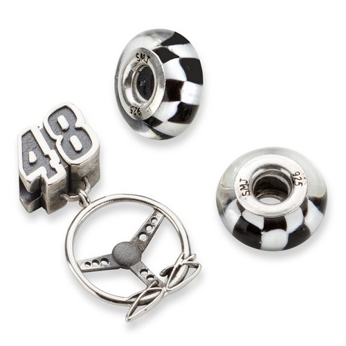Jimmie Johnson 48 Two Checkered Flag & Driver Number Steering Wheel Silver Beads